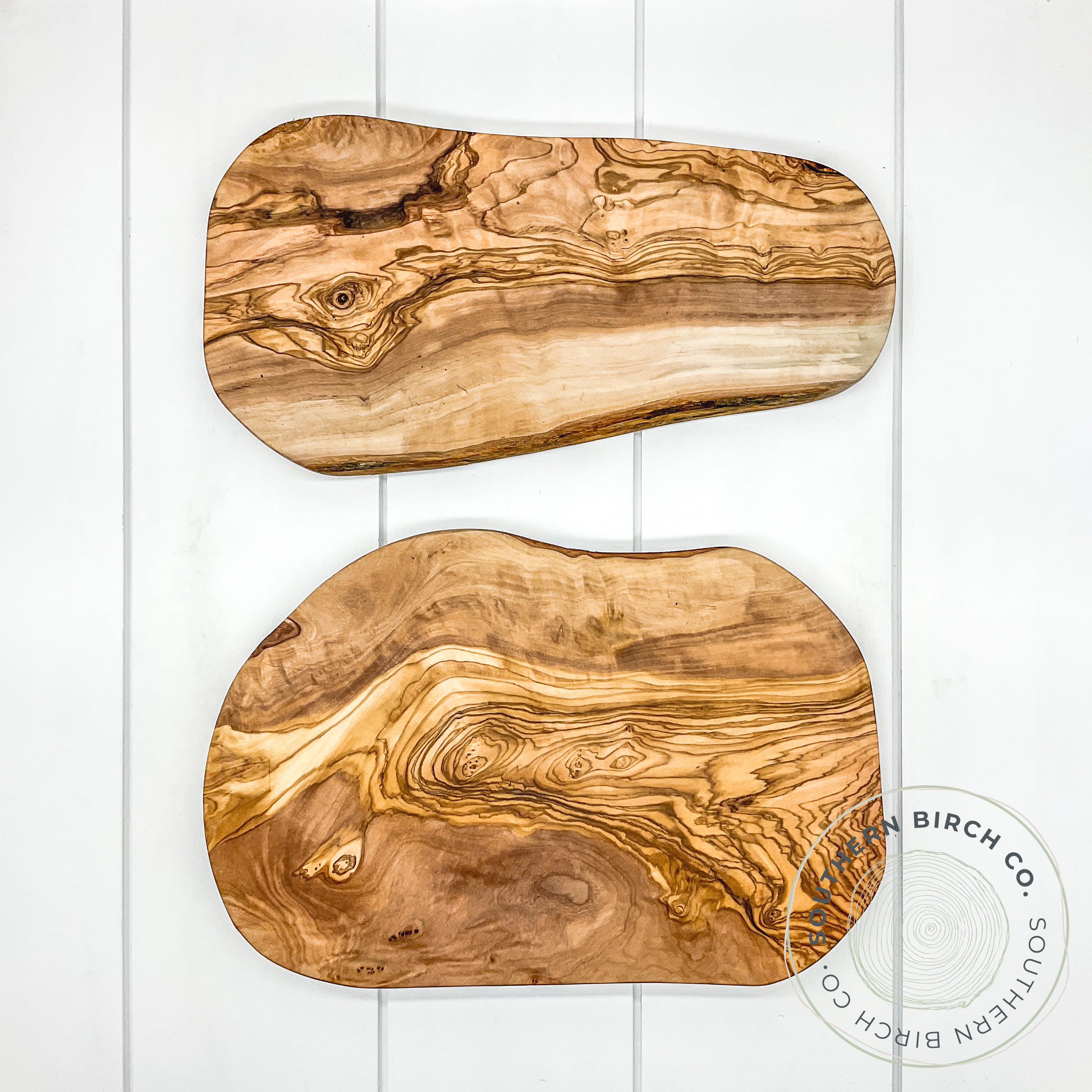Olive Wood Cutting Board (Irregular Oval)