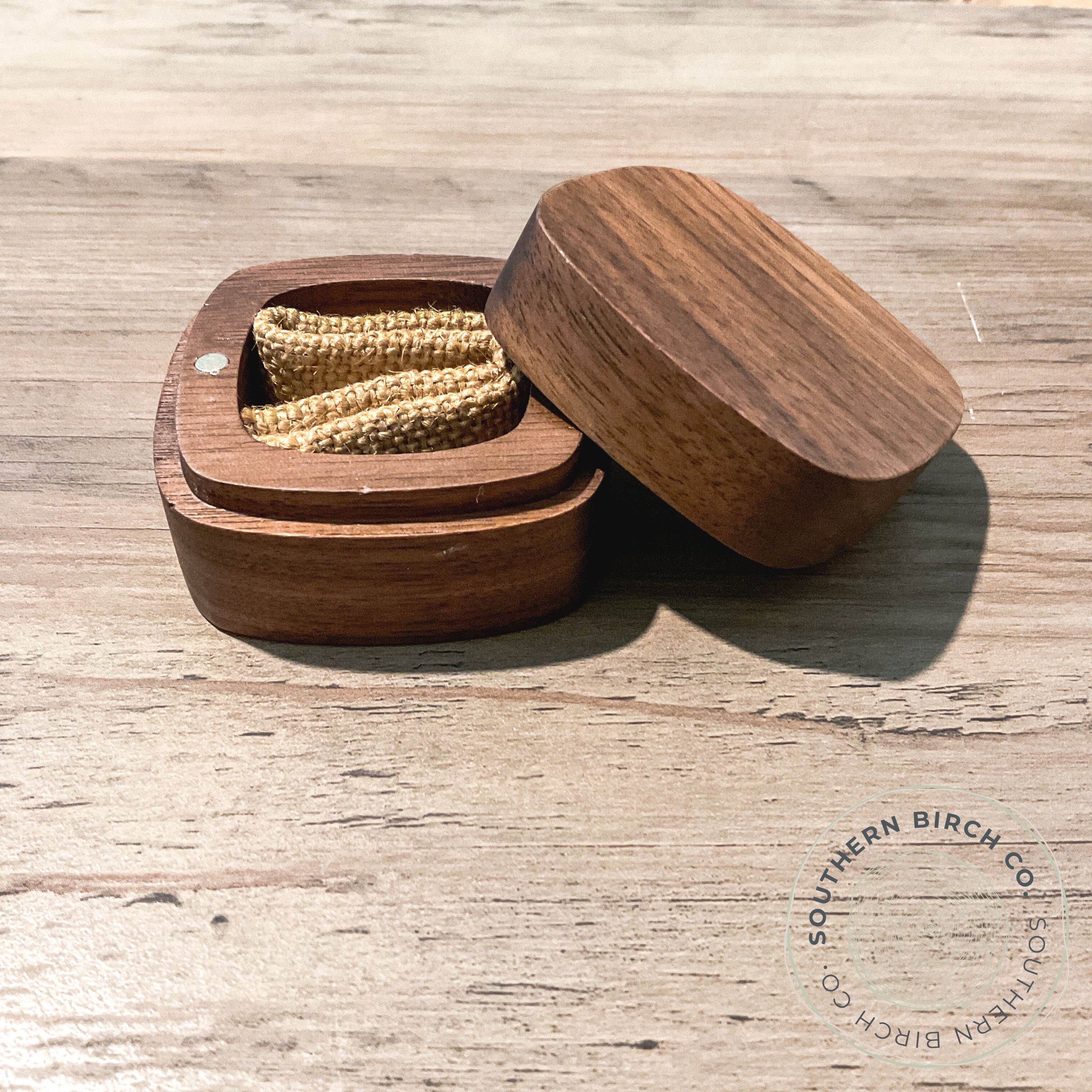 Walnut Wood Ring Box (Rounded Square)